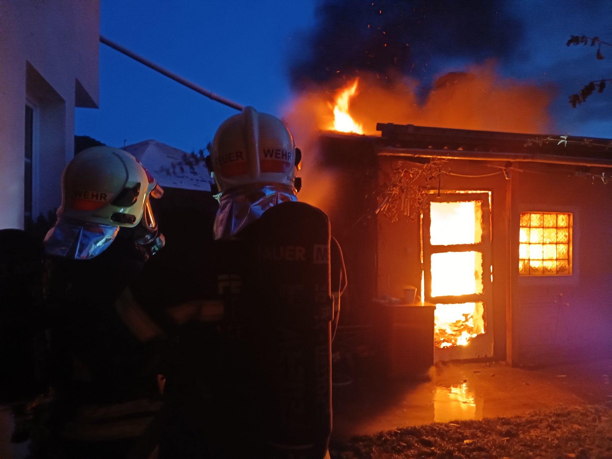 Brand eines Nebengebäudes in Viehofen